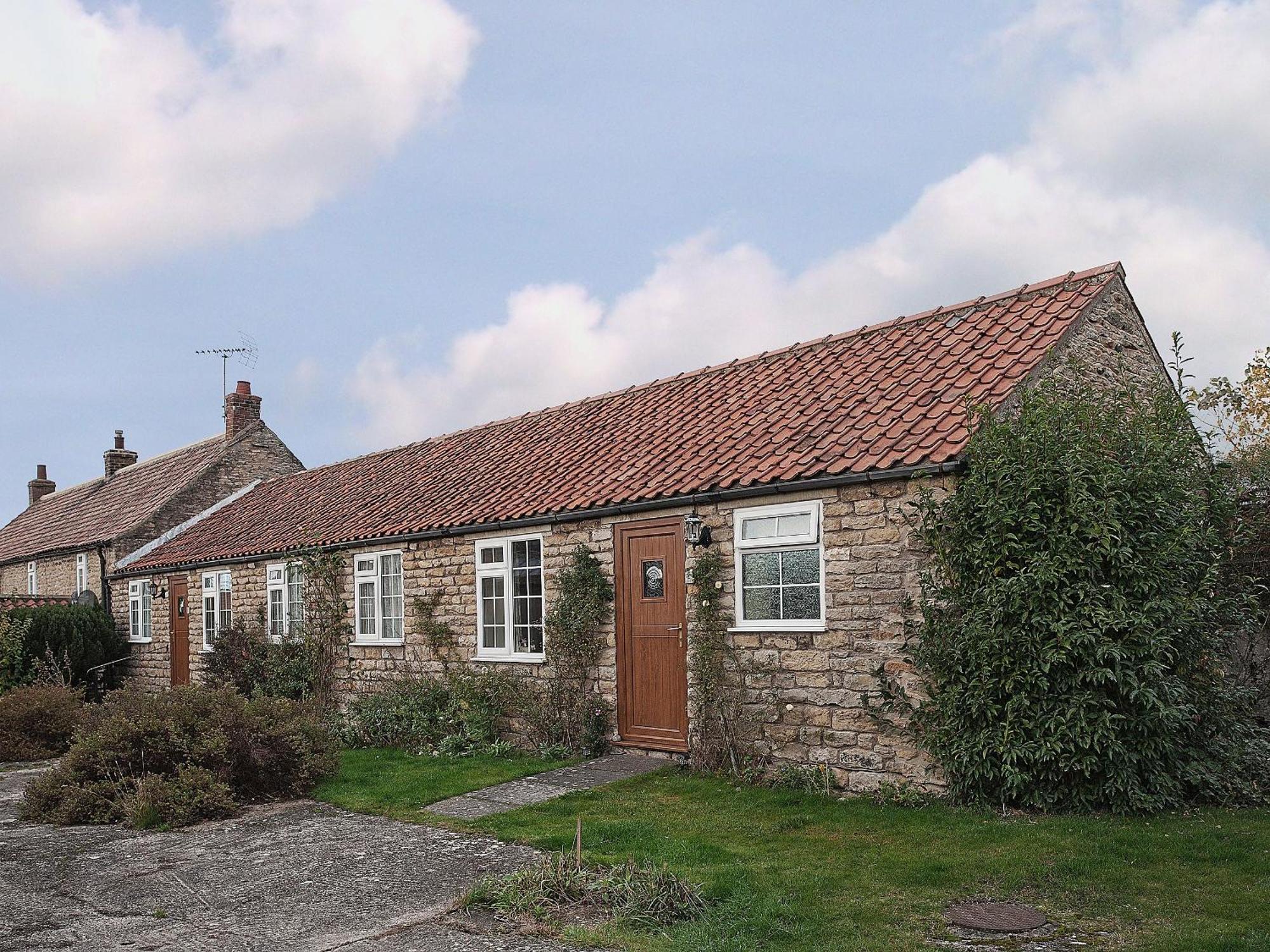 Pear Tree Farm Cottages - Rchm38 Ebberston Buitenkant foto